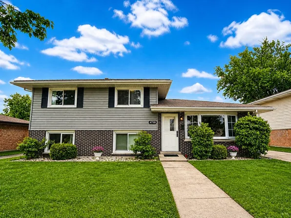 14759 Long Ave, Oak Forest, IL 60452