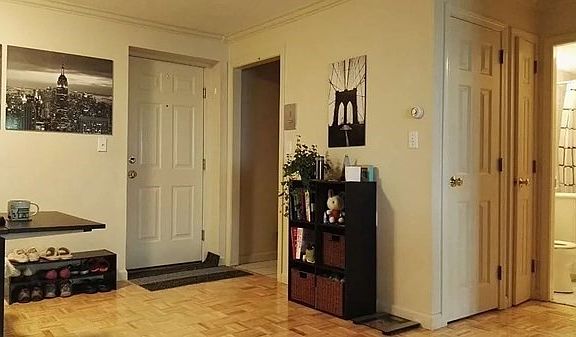 4th image of 329 Harvard St APT 19