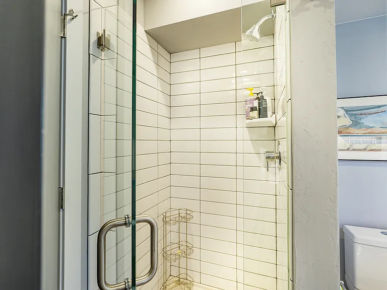 225 Ella Vita Ct — Photo 17