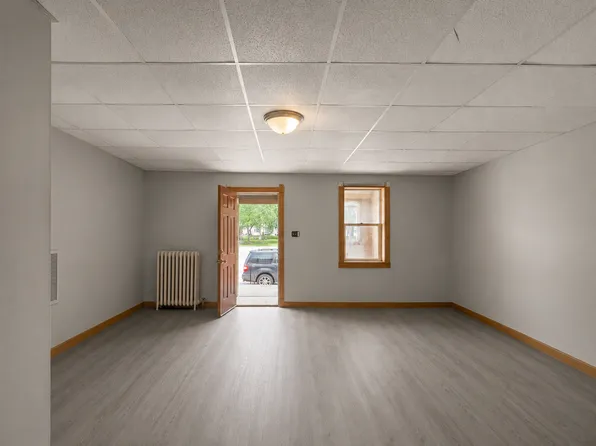 317 Earl St, 317 Earl St #Eau, Eau Claire, WI 54701