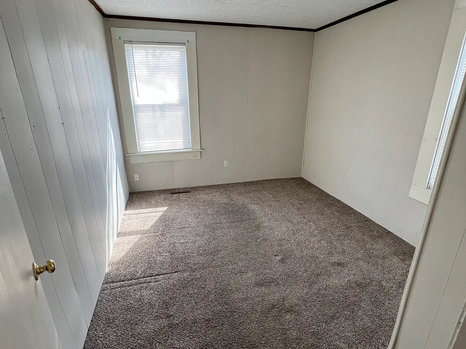 3 bed, $1,800 — Photo 4