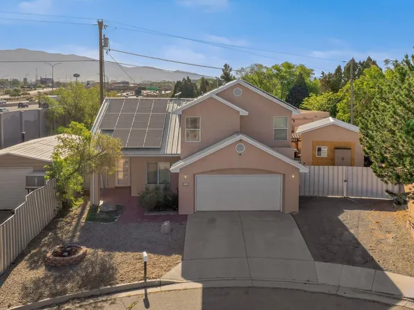 1934 Bryn Mawr Dr NE, Albuquerque, NM 87106