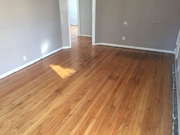 2nd image of 5971 N Linville St
