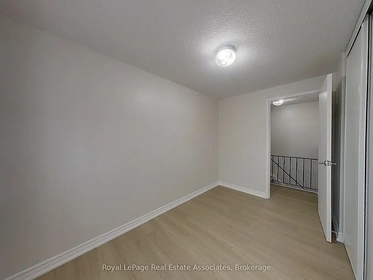 35 Breckenridge Dr #30 — Photo 29