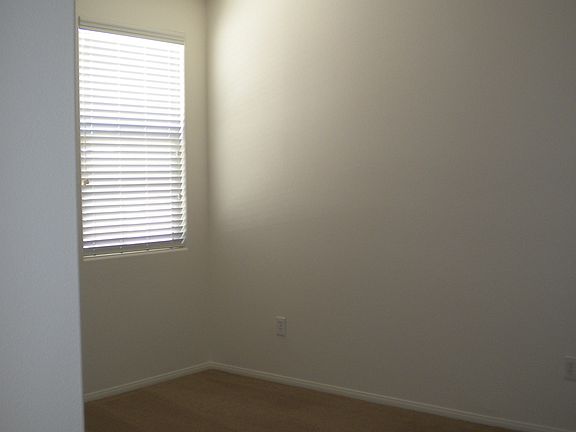 5th image of 5917 Vista Creek St