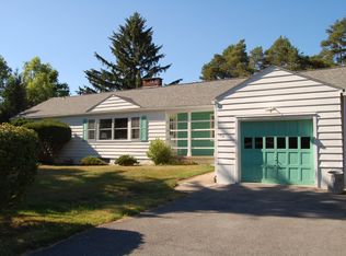 714 Hanshaw Rd, Ithaca, NY 14850