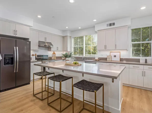 5680 Surfrider Way Unit 105, Goleta, CA 93117