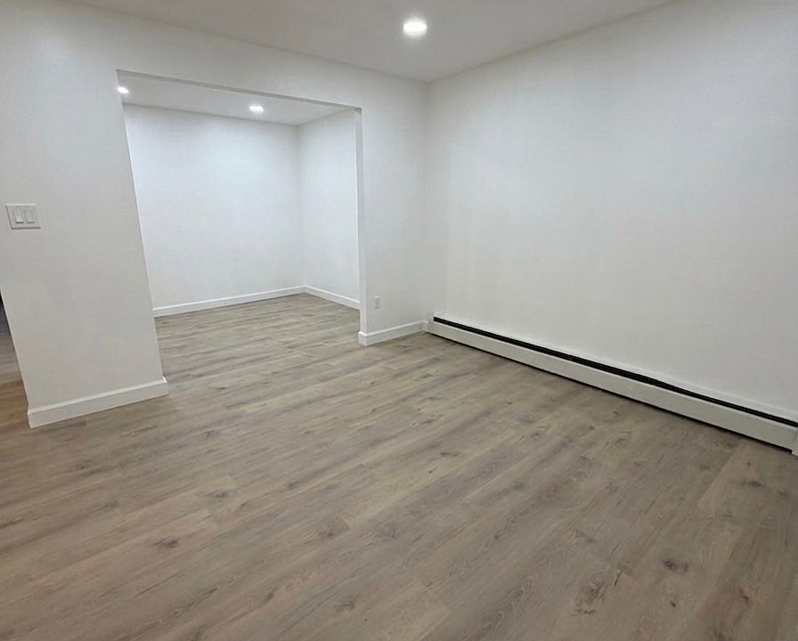 Dining & Living Area