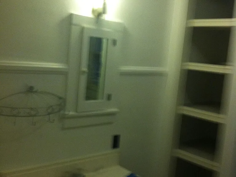 209 W Watauga Ave #2 — Photo 5