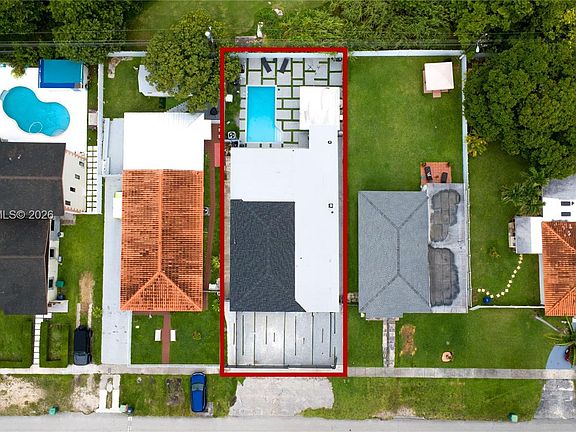2nd image of 2920 SW 69th Ave 0