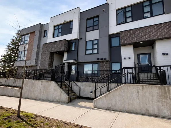 1419 McCallum Rd #63, Abbotsford, BC V2S 0N1