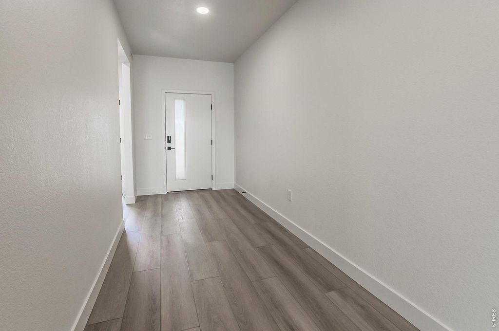 734 Trumpet Ct