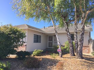 2704 Shields Ln, Fortuna, CA 95540