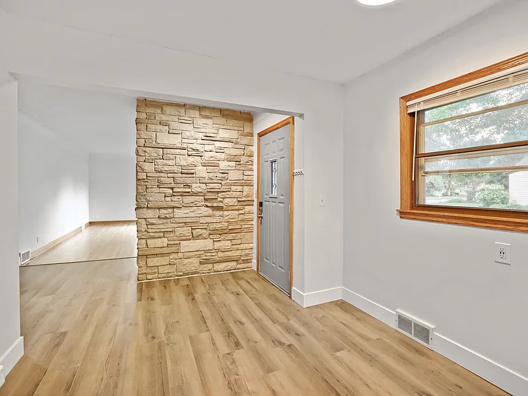 7344 Aldrich Ave S — Photo 5