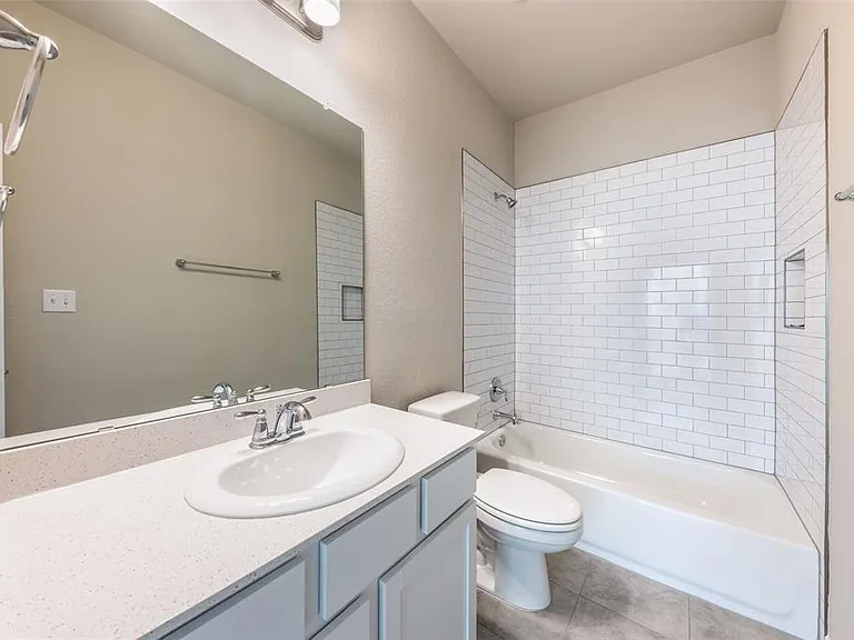 1015 Vista View Dr #2101 — Photo 13