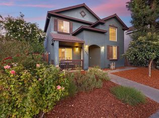 1536 Olympic Dr, Davis, CA 95616