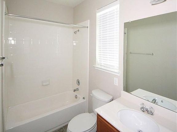 2nd image of 5801 Sardinia Dr