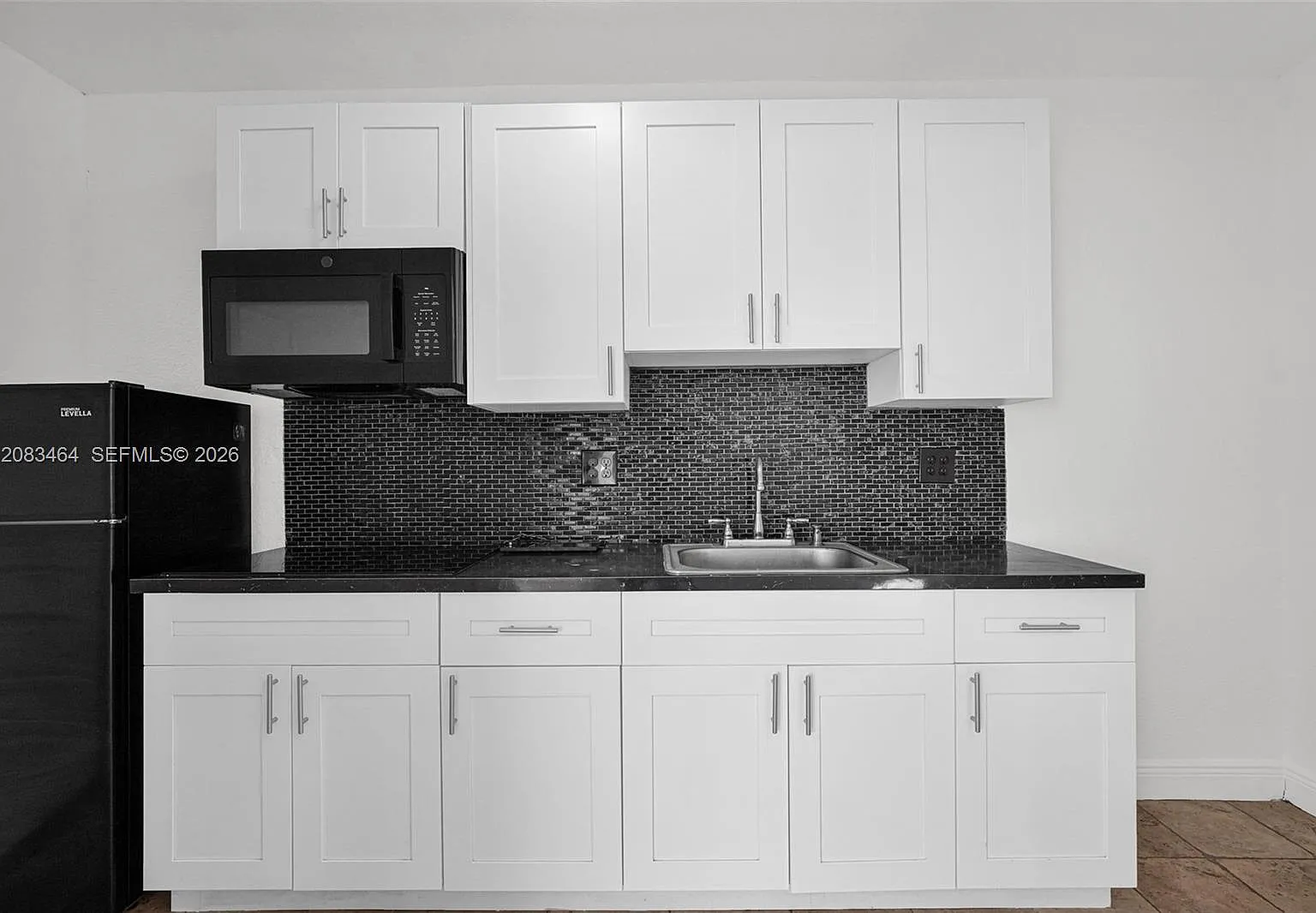 1 bed, 1.0 bath, 550 sqft, $1,550 — Photo 3