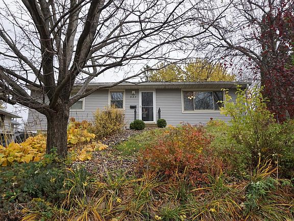 2nd image of 537 11th Ave S