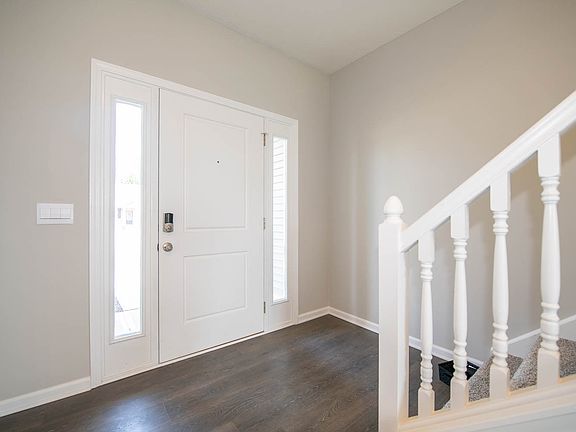 5th image of 2651 Albatross Ave