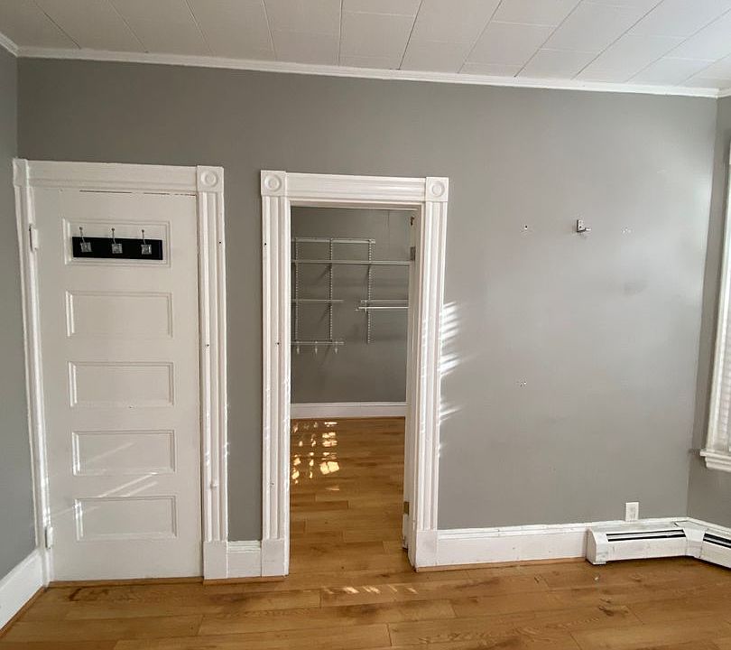 Building Photo 4