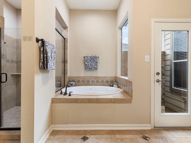 19 Driftdale Pl — Photo 35