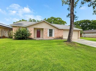 17234 Heritage Bay Dr, Webster, TX 77598