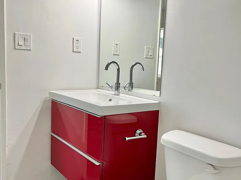 3234 N 38th St #9 — Photo 31