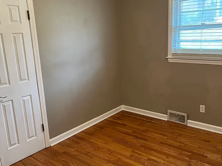 1133 Culbert Dr — Photo 14