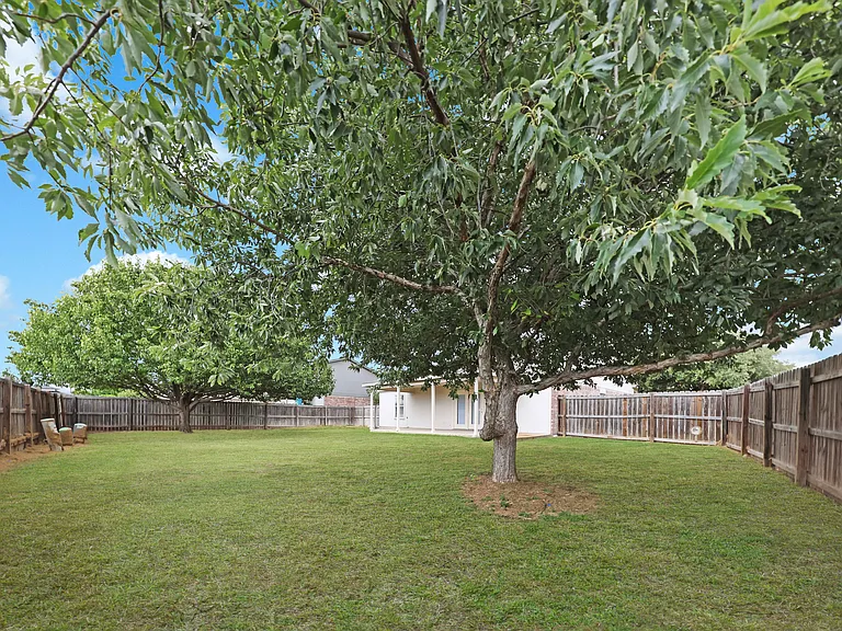 4000 Bull Run Dr — Photo 21