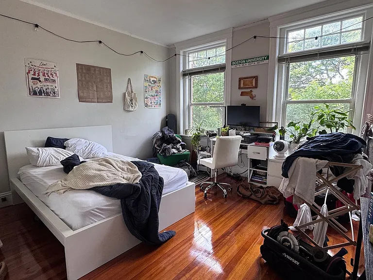 8 Strathmore Rd #3 — Photo 8