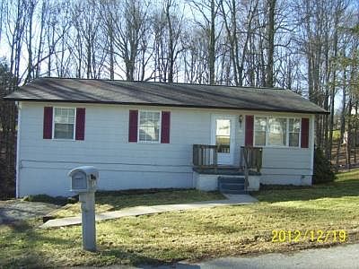 1st image of 151 Majestic Ct