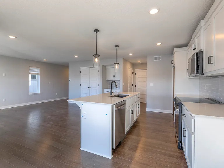 8749 SW Brickell Dr — Photo 3