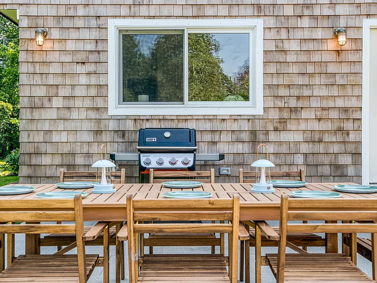 3200 Peconic Ln — Photo 38