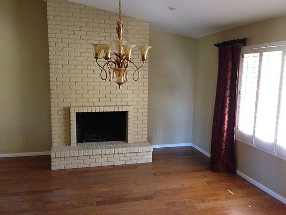 5th image of 2556 W Madero Ave