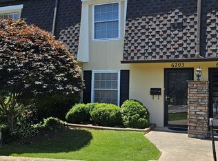 6203 Park Ave #C2, Sandy Springs, GA 30342