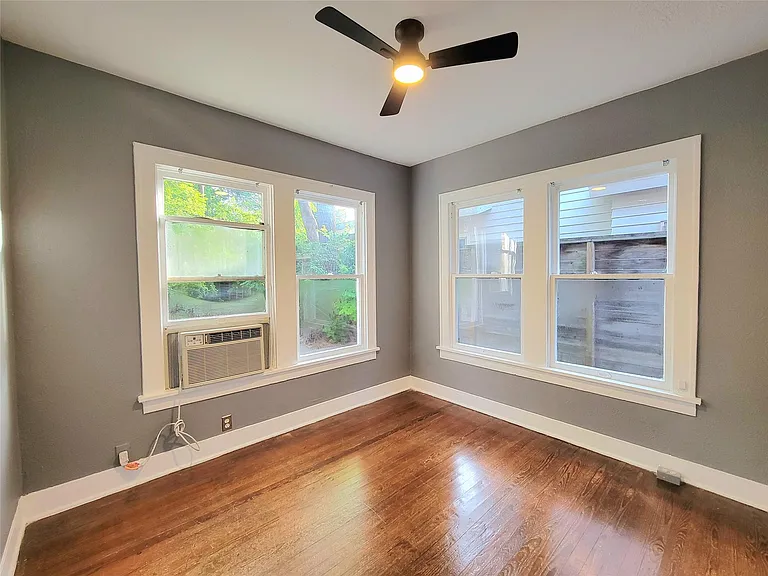 1238 Peden St #2 — Photo 8