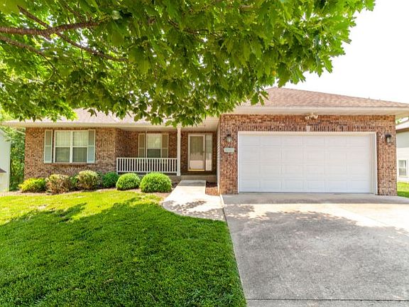 2nd image of 3908 Sherman Ct