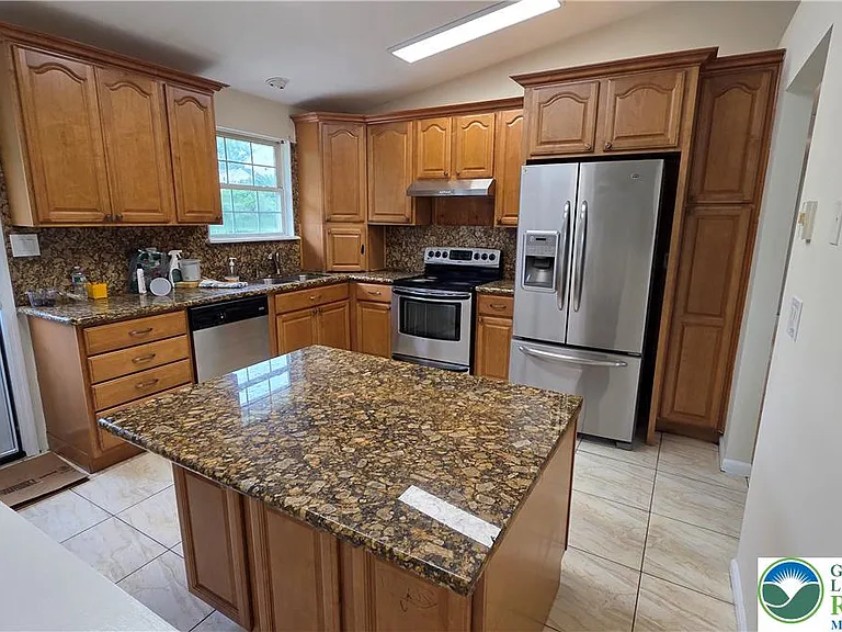 481 Savage Rd — Photo 6