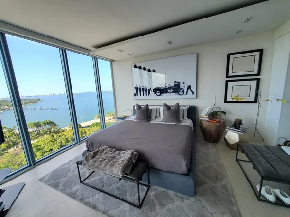 601 NE 36th St APT 1306, Miami, FL 33137