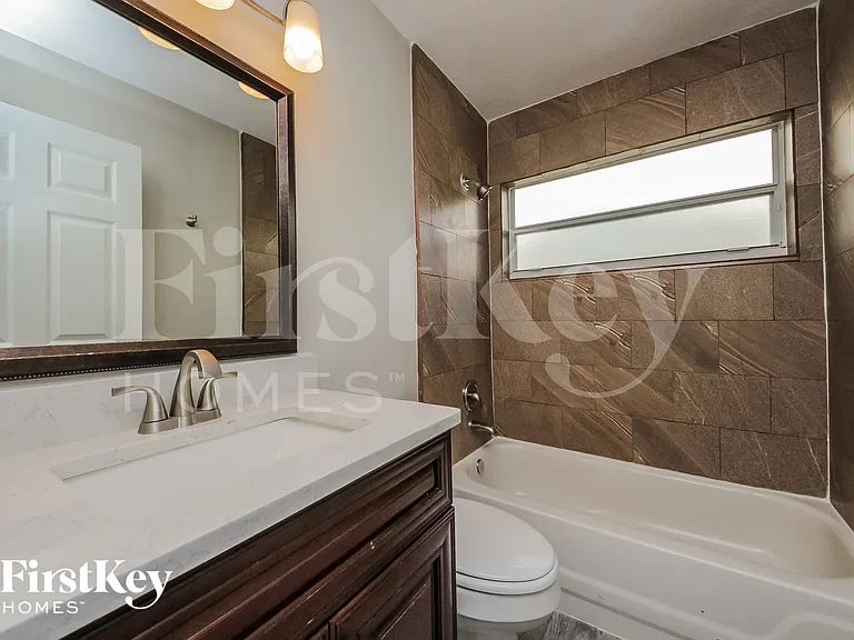 4635 Osceola Point Trl — Photo 13