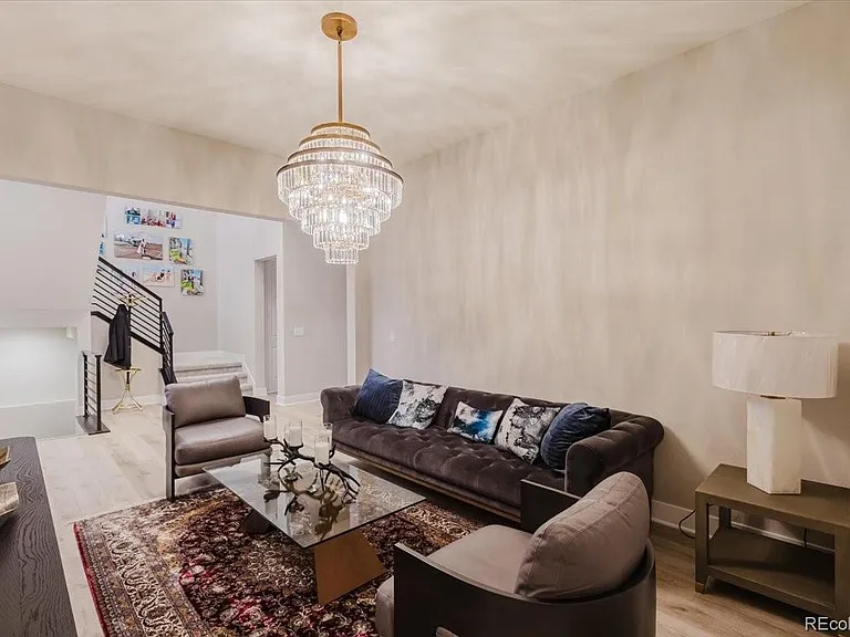 5338 Brotherton Ct — Photo 13