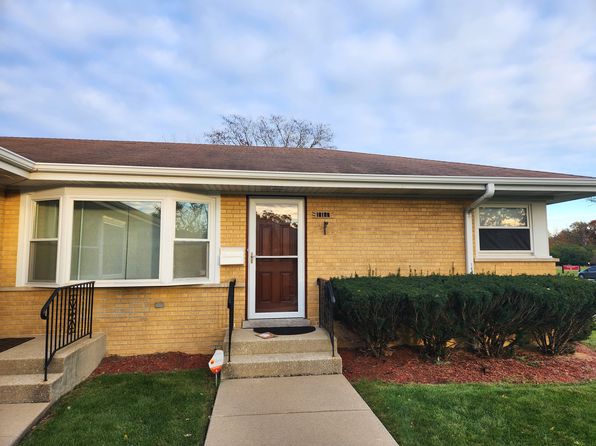 10108 W Cermak Rd