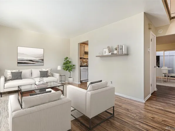 157 Paris Circle, Aurora, CO 80011