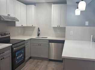 5492 Courtyard Dr #5492, Margate, FL 33063