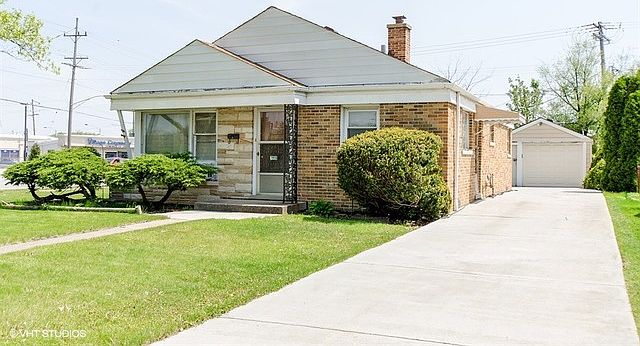 1st image of 7959 N Neva Ave