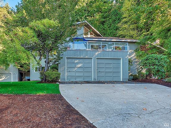 2nd image of 6614 NE 129th Pl