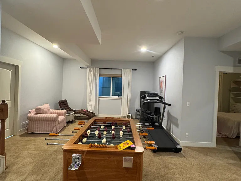 8034 E 31st Ave — Photo 31