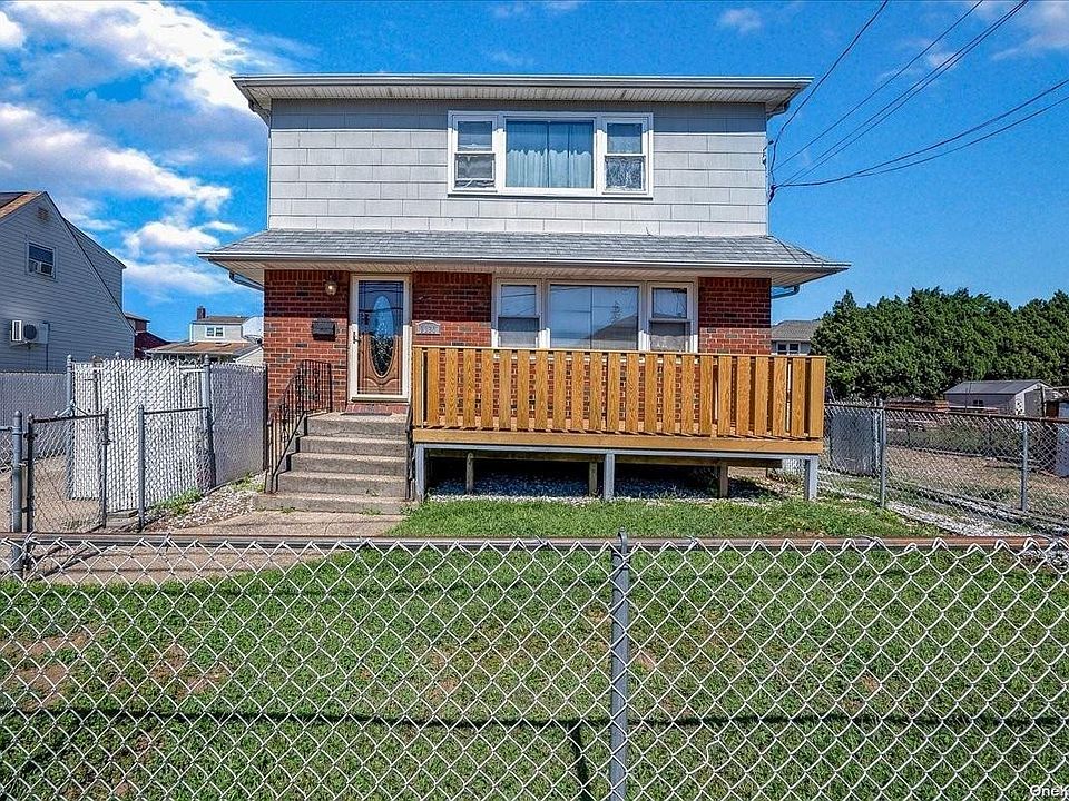1st image of 1320 B Street