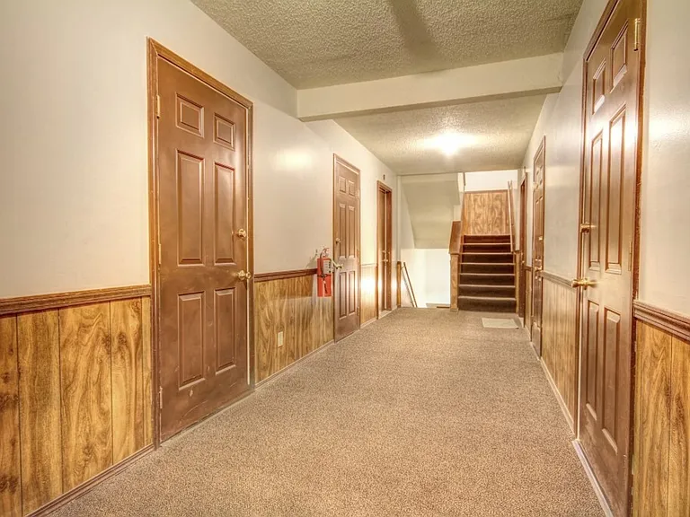 2502 Myers Ct — Photo 16